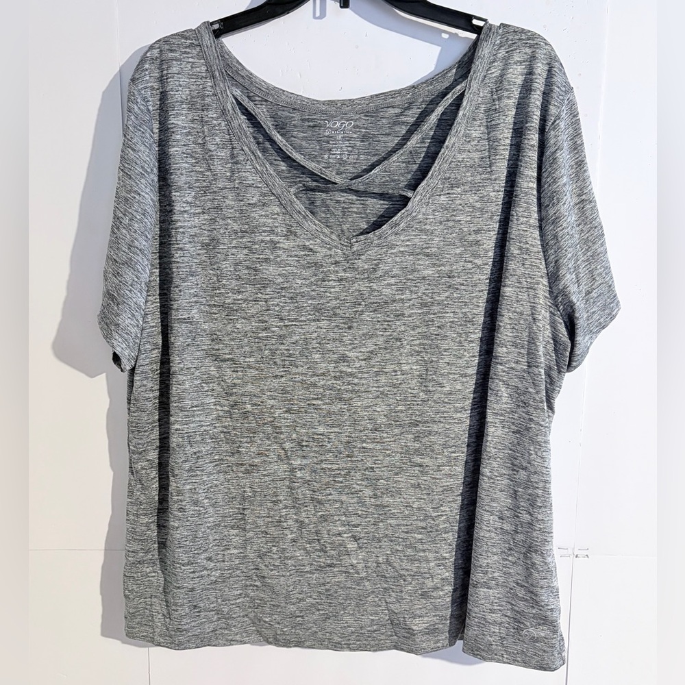 VOGO Athletica Heather Gray Short Sleeve Tee